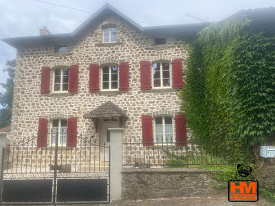Maison - 175 m² - 6 pièces