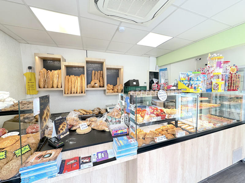 Fonds de commerce - Magasins - 47 m²