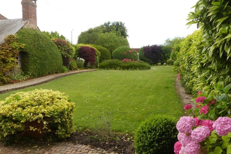 Maison - 170 m² - 9 pièces