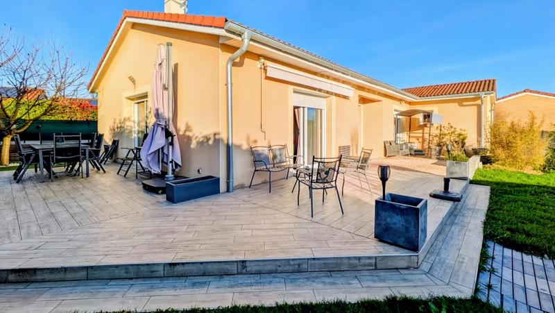 Maison - 100 m² - 4 pièces