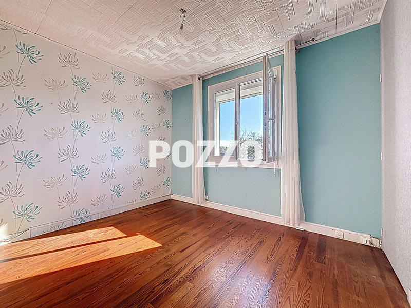 Maison - 155 m² - 7 pièces