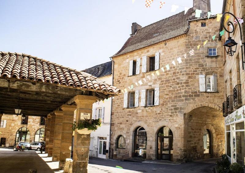 Demeure - 160 m² - 7 pièces