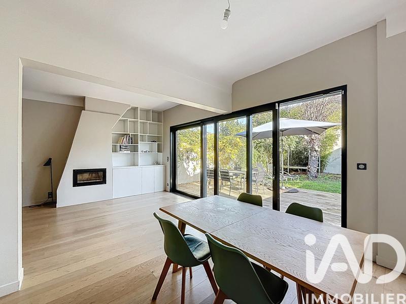 Maison - 165 m² - 5 pièces