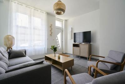 Maison - 110 m² - 7 pièces