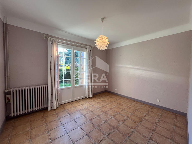 Maison - 198 m² - 8 pièces