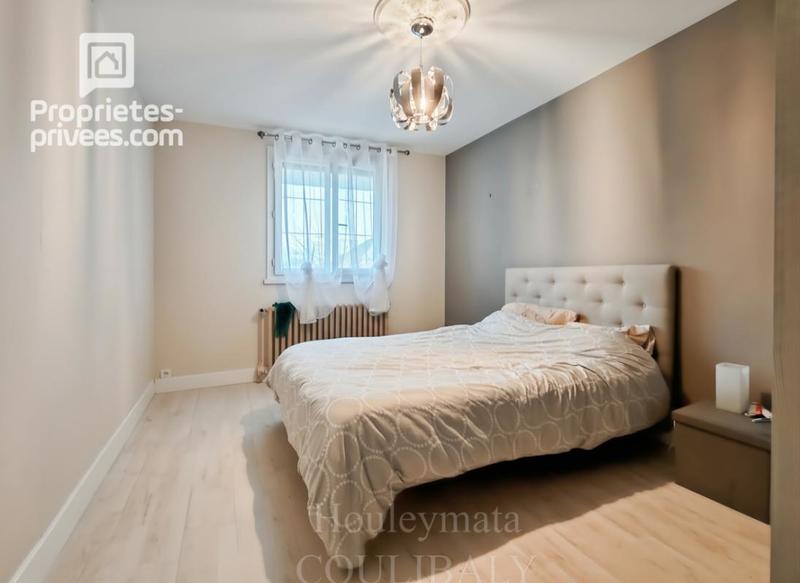 Maison - 133 m² - 5 pièces