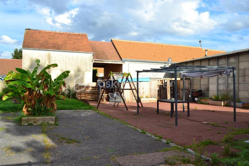 Maison - 100 m² - 6 pièces