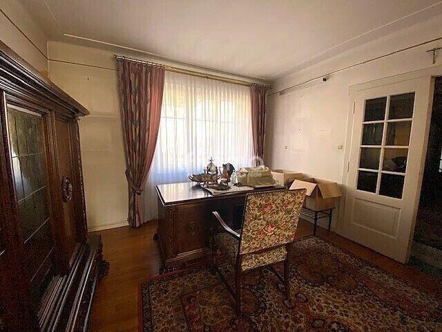 Maison - 286 m² - 9 pièces