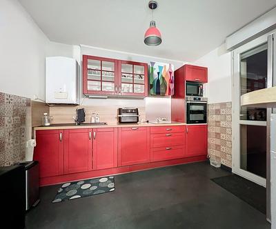 Maison traditionnelle - 130 m² - 6 pièces