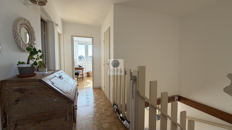 Maison - 111 m² - 6 pièces