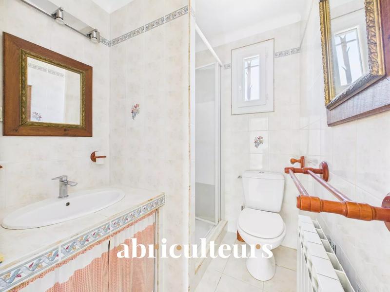 Maison - 94 m² - 5 pièces