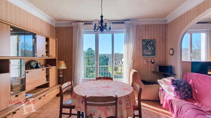 Appartement - 79 m² - 4 pièces