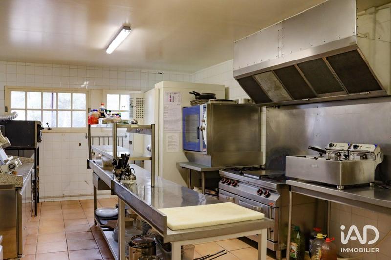 Local commercial - 240 m²