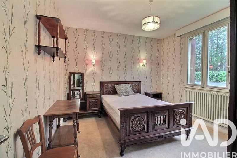 Maison - 162 m² - 11 pièces