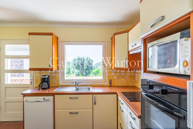 Villa - 181 m² - 7 pièces