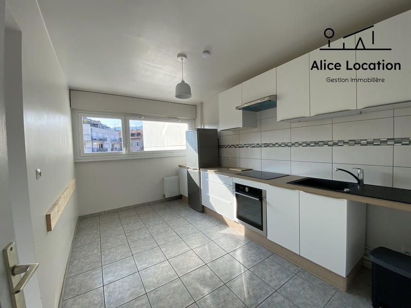 Appartement - 77 m² - 4 pièces