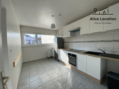 Appartement - 77 m² - 4 pièces