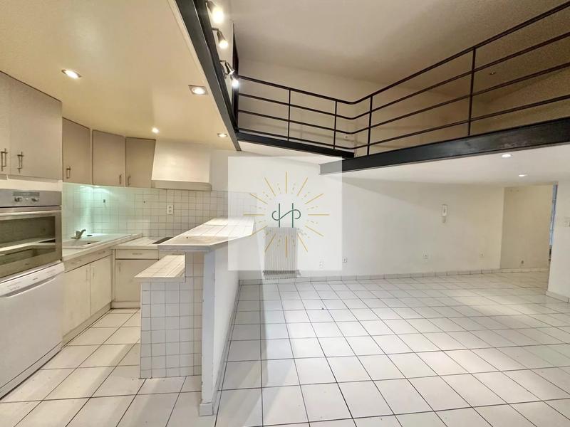 Appartement - 65 m² - 3 pièces