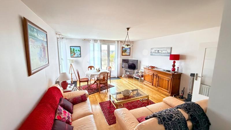 Duplex - 91 m² - 4 pièces