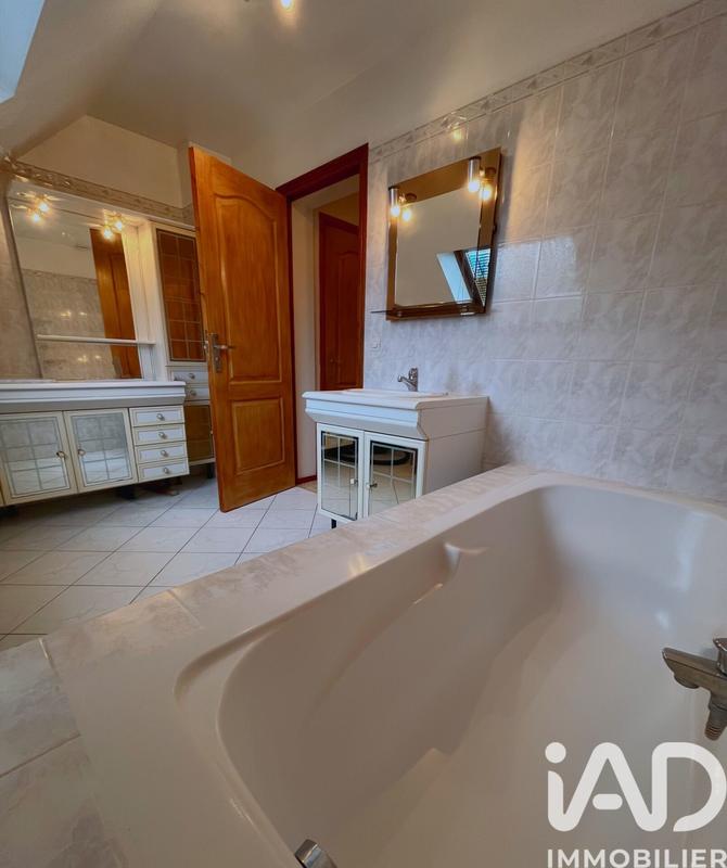 Maison - 115 m² - 5 pièces