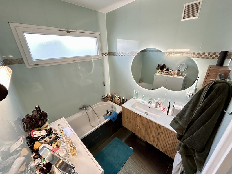 Appartement - 92 m² - 4 pièces