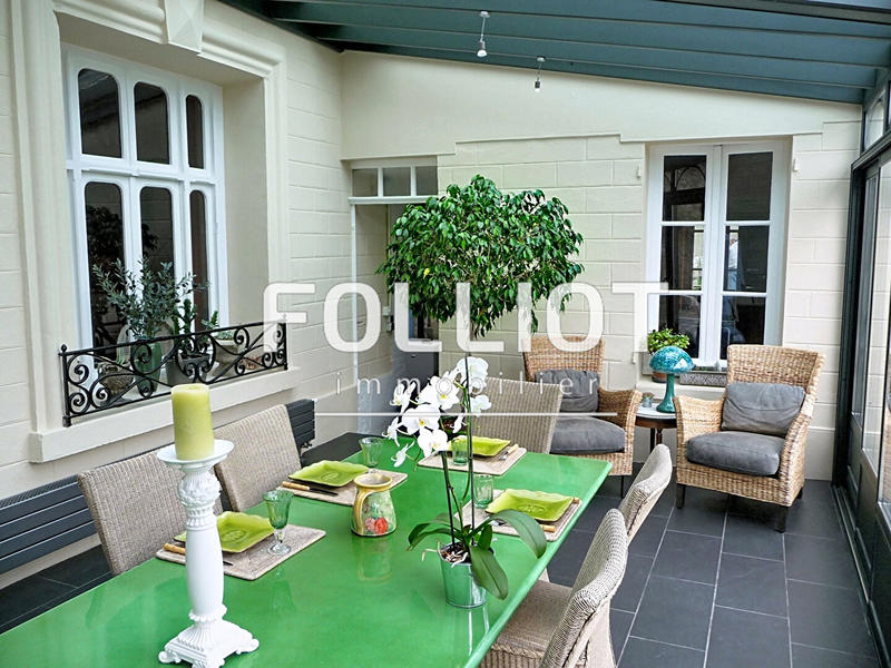 Maison - 190 m² - 6 pièces