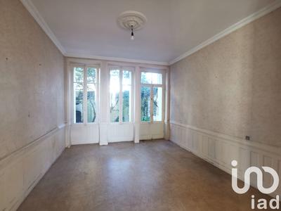 Maison - 187 m² - 8 pièces