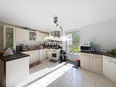 Maison - 103 m² - 5 pièces