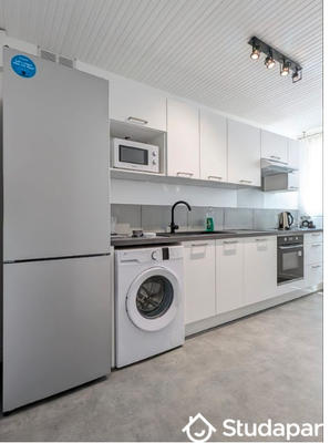 Chambre - 11 m² - 1 pièce