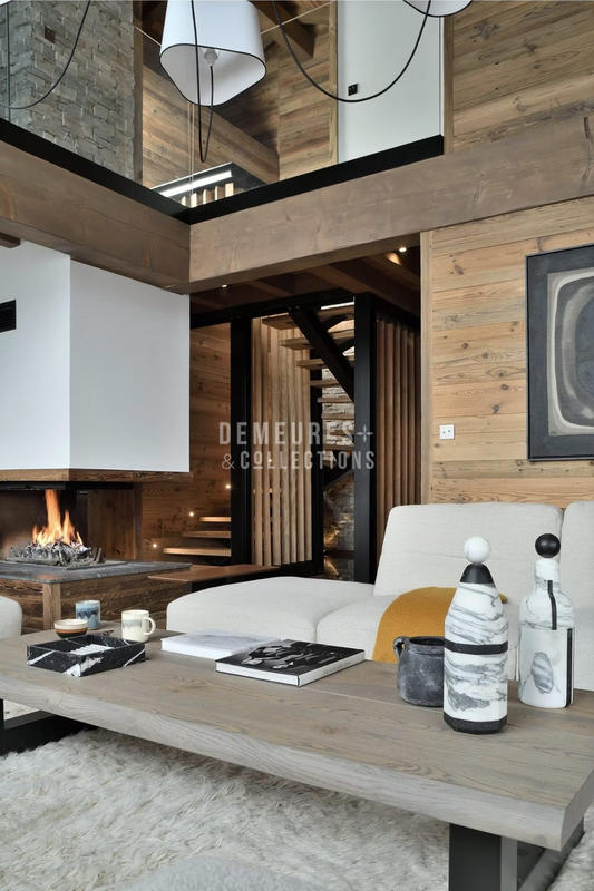 Châlet - 310 m² - 9 pièces