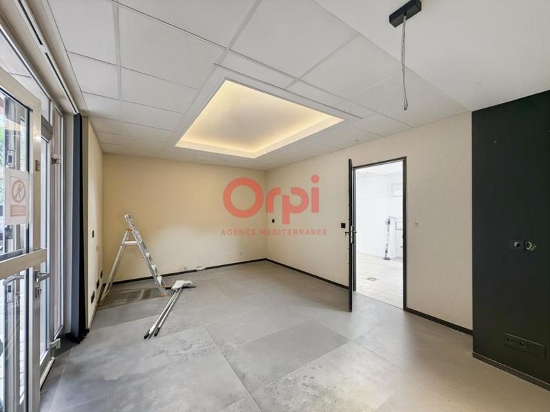 Local commercial - 69 m²