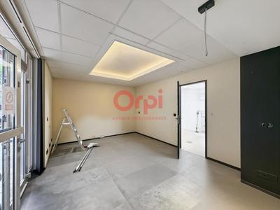 Local commercial - 69 m²