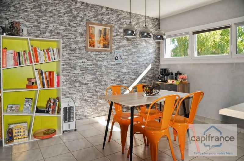 Maison - 200 m² - 9 pièces