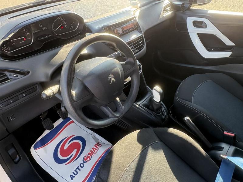 Peugeot 208 68cv 1.0 Vti Likes Bvm5 53000km
