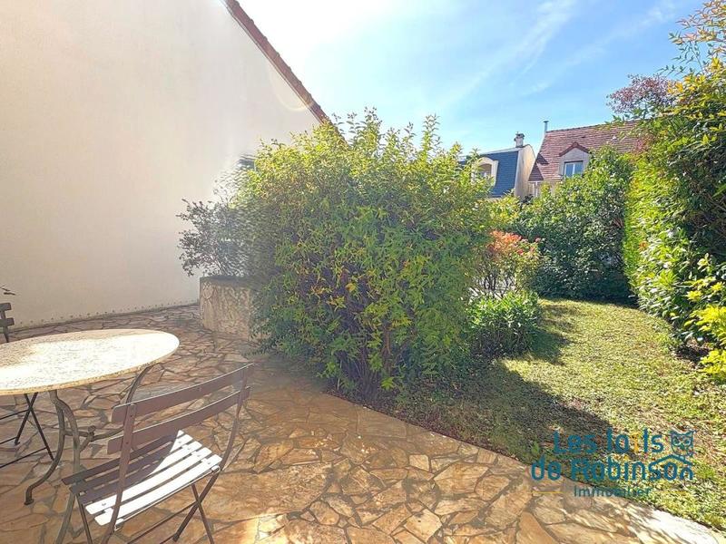 Maison - 121 m² - 6 pièces