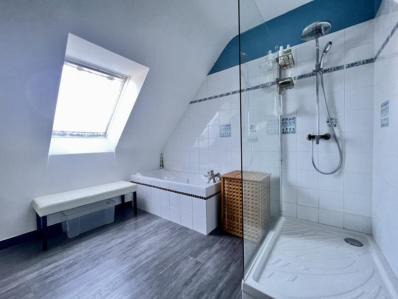 Maison - 107 m² - 5 pièces