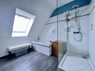 Maison - 107 m² - 5 pièces