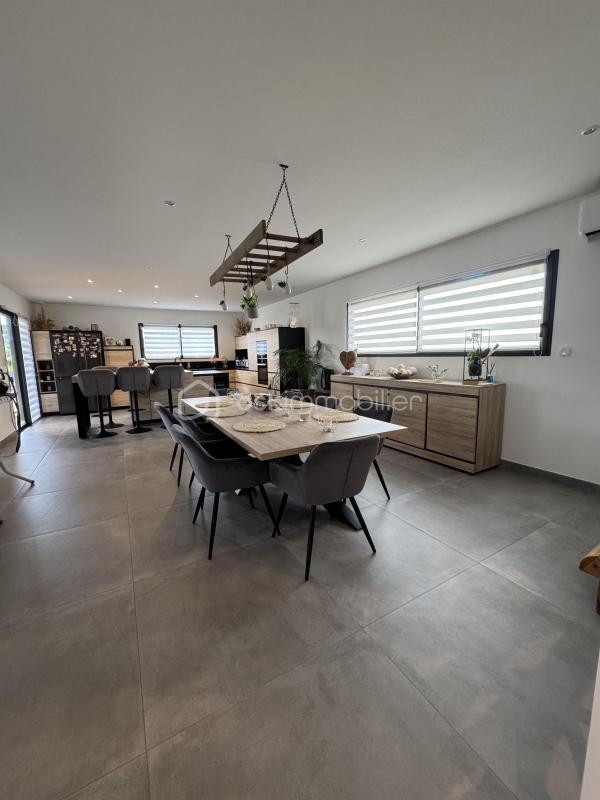 Villa - 162 m² - 5 pièces