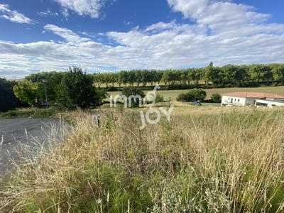 Terrain - 1 608 m²