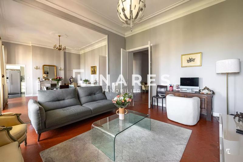 Appartement - 178 m² - 4 pièces