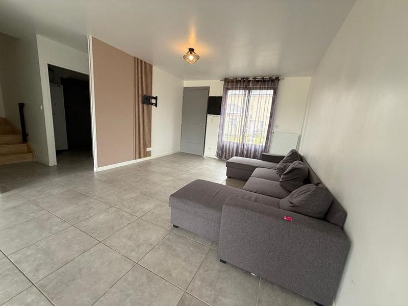 Maison - 111 m² - 5 pièces