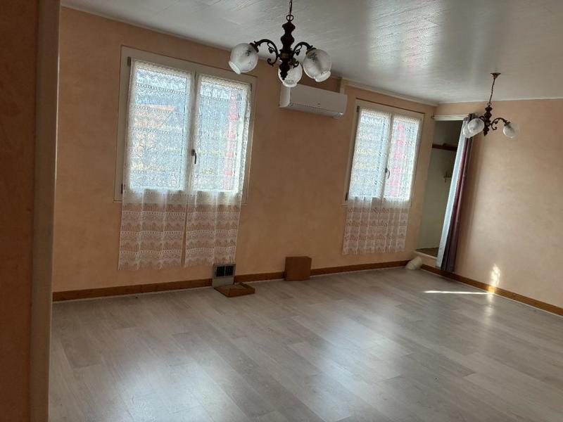 Maison - 114 m² - 6 pièces