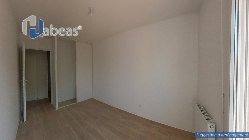 Appartement - 80 m² - 4 pièces