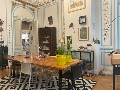 Appartement - 189 m² - 6 pièces