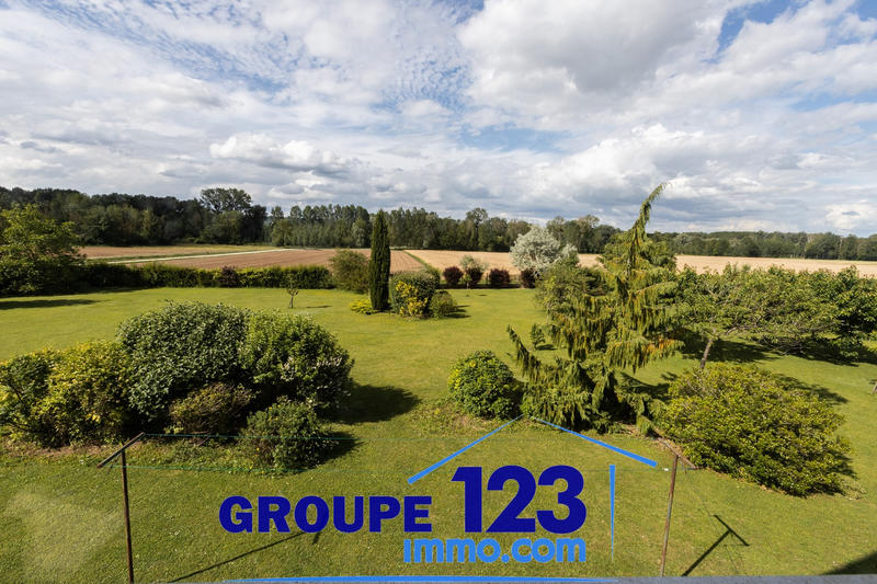 Maison - 286 m² - 7 pièces