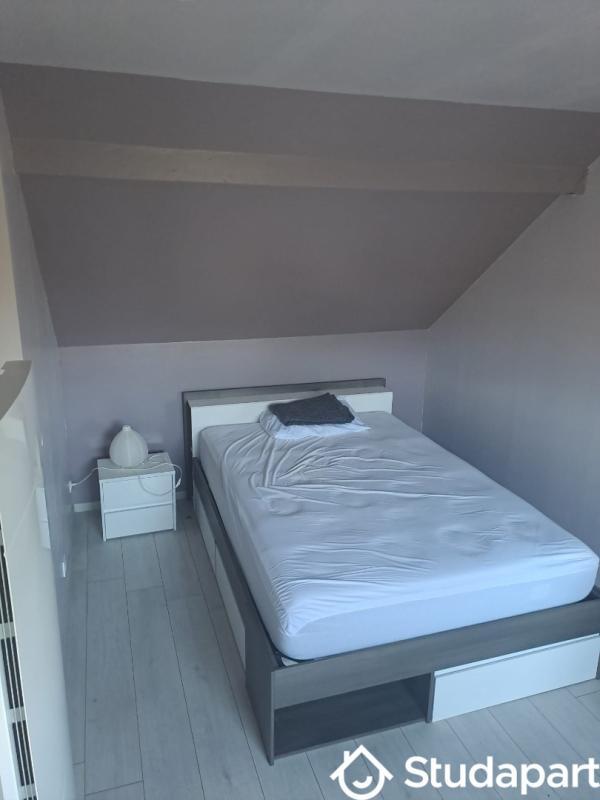 Chambre - 14 m² - 1 pièce