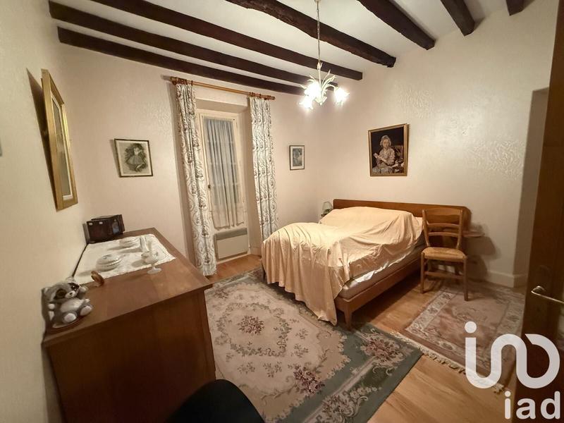 Maison de village - 211 m² - 7 pièces