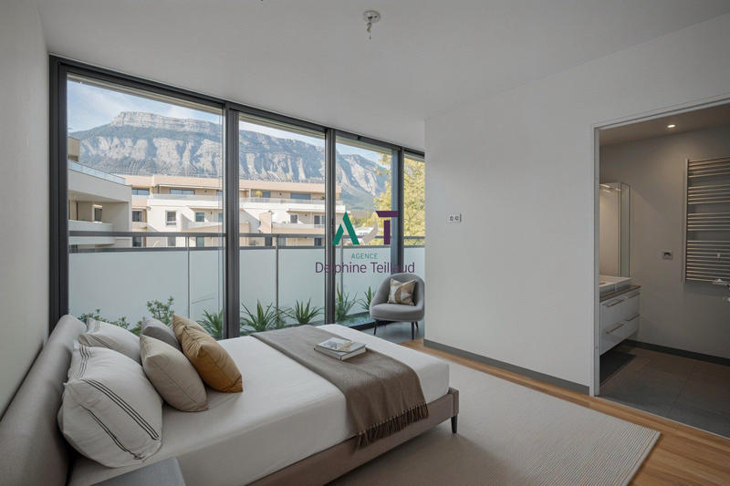 Appartement - 121 m² - 5 pièces