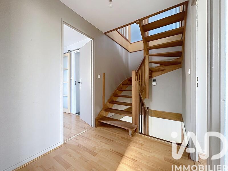 Maison - 113 m² - 5 pièces