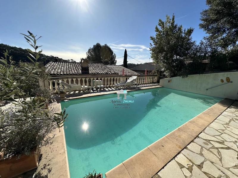 Maison en pierre - 120 m² - 5 pièces